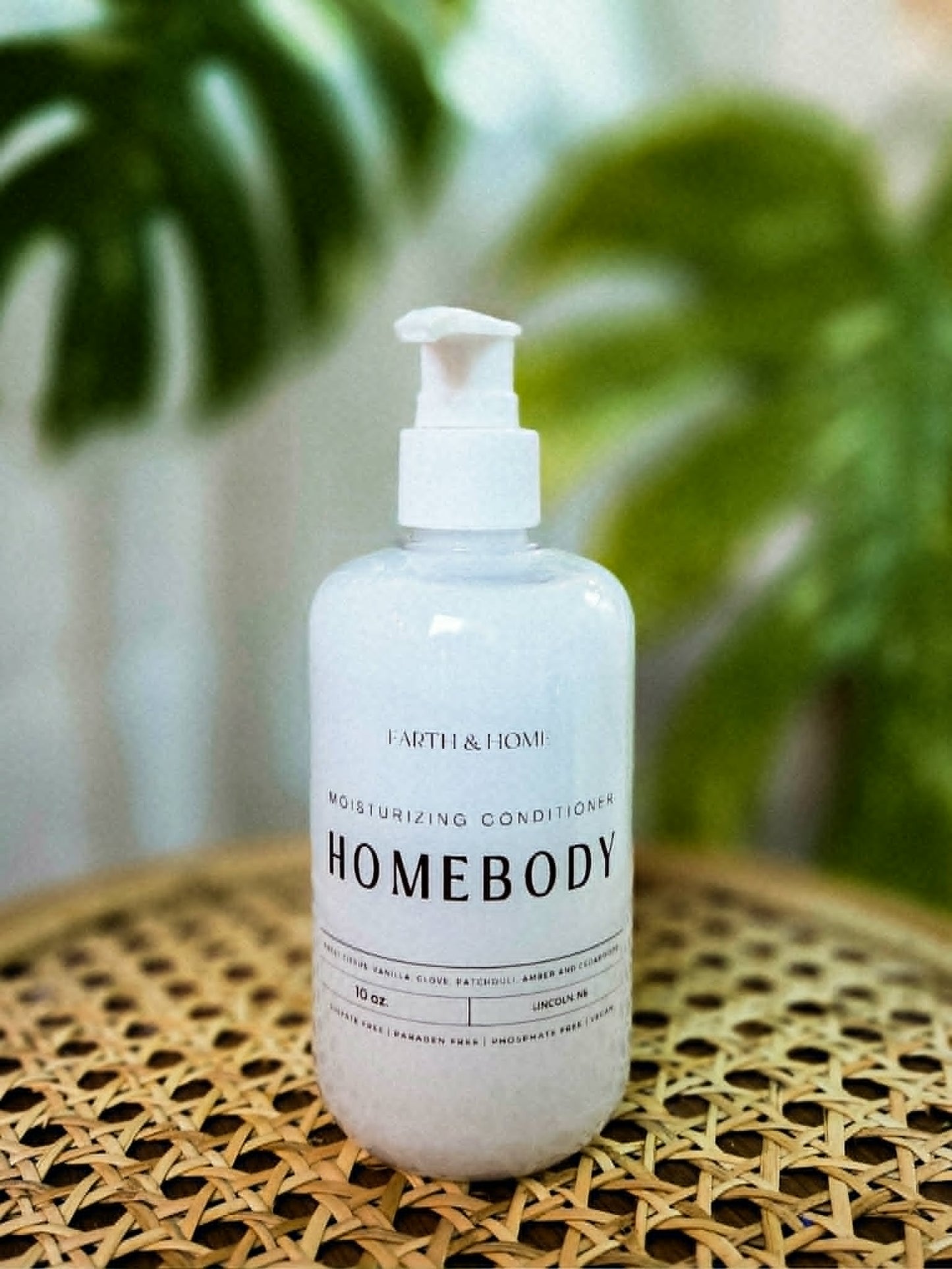 Homebody Shampoo or Conditioner