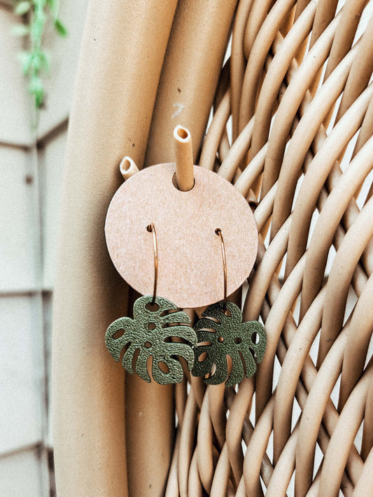 Small Green Monstera Hoop Earrings